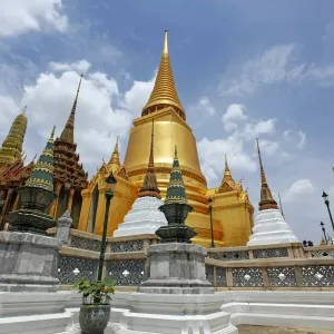 Phra Siratana Golden Chedi at the Grand Palace Complex, Wat Phra Kaew, Bangkok Phra Siratana Golden Chedi at the Grand Palace Complex, Wat Phra Kaew, Bangkok