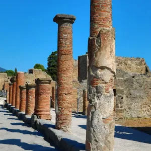 Ruined pillars in the ancient Roman city of Pompeii, Italy Ruined pillars in the ancient Roman city of Pompeii, Italy