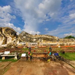 Ruins of the temple of the reclining Buddha, Wat Lokaya Suttha, Ayutthaya, Thailand