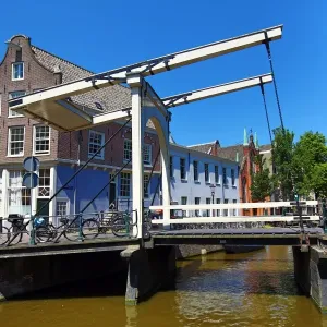 Staalmeestersbrug draw bridge over the Groenburgwal canal in Amsterdam, Holland