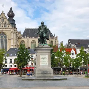 Statue of Peter Paul Rubens in Groenplaats, Antwerp, Belgium