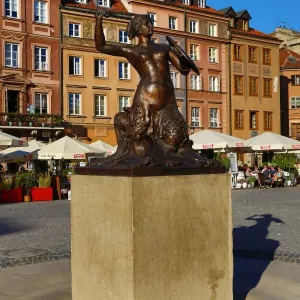 Statue of Syrena the Mermaid in the Old Town Market Place in Warsaw, Poland