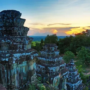 Sunset at Phnom Bakheng Temple, Angkor, Siem Reap, Cambodia