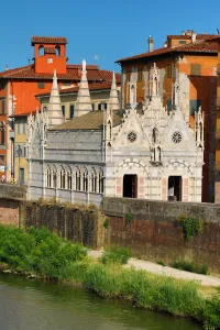 Churches: The church of Santa Maria della Spina, Pisa, Italy