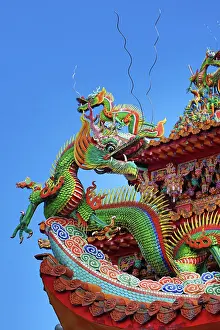: Dragon roof decorations on the Shengming Taoist Temple in Jiufen, Taiwan ROC