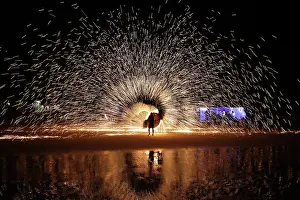 Tourist: Fire show on Sai Kaew beach in Koh Samet, Thailand
