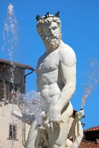 Statues: Fountain of Neptune in the Piazza della Signoria, Florence, Italy