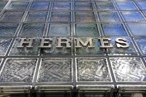 Shops: Glass front and logo on the Japanese Hermes shop building in Ginza, Tokyo, Japan
