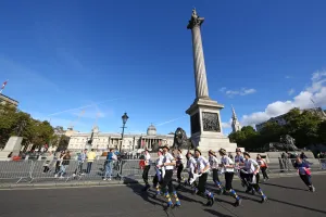 Hammersmith Morris Men dance the Royal Parks Half Marathon in London