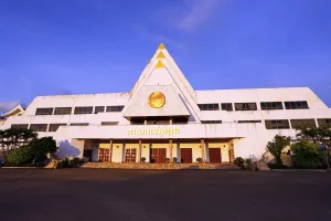 Modern: Laos National Assembly building, Vientiane, Laos