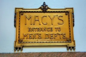 Shops: Macys, the Worlds largest department store and shop, sign, New York. America