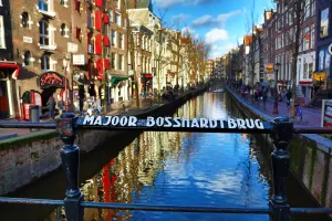 Netherlands: Majoor Bosshardtbrug bridge over the canal in Oudezijds Achterburgwal in Amsterdam