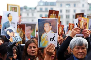 Memorial For The Thai King: memorial remembrance death thai thailand king royalty bhumibol adulyadej trafalgar