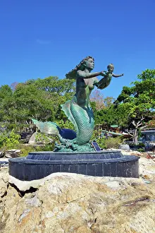 Statues: Mother and child Mermaid statue on Sai Kaew Beach, Phe, Koh Samet, Thailand