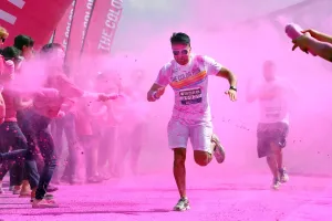 Colorful: Participants in the London Color Run
