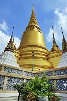 Bangkok, Thailand: Phra Si Rattana gold chedi at Wat Phra Kaew Temple (Temple of the Emerald Buddha)