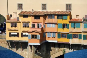 Italy: The Ponte Vecchio bridge over the River Arno, Florence, Italy