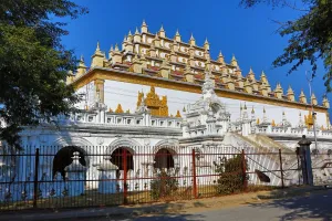 Hall: Roof decorations on the main hall of the Atum Ash Monastery, Mandalay, Myanmar (Burma)