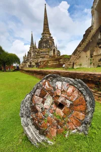 Architecture: Ruins of the chedis of Wat Phra Si Sanphet Temple, Ayutthaya, Thailand