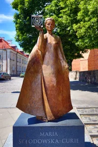 Warsaw: Statue of Marie Sklodowska-Curie holding a model of Polonium in Warsaw, Poland
