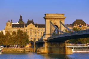 Budapest, Hungary: The Szechenyi Chain Bridge over the River Danube in Budapest, Hungary