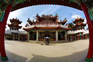 Religious: Thean Hou Chinese Temple, Kuala Lumpur, Malaysia