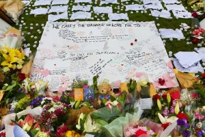 Memorial: Tributes to murdered MP Jo Cox, arliament Square, London