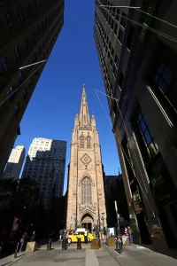 States: Trinity Church on Wall Street, New York. America
