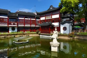 Shanghai: Yuyuan Garden in the Old City, Shanghai, China